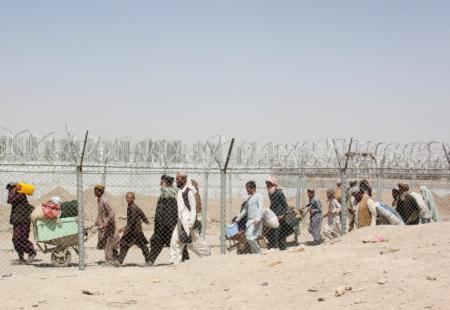 https://storage.bljesak.info/article/356686/450x310/izbjeglice afganistan.jpg
